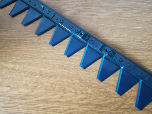 Mähmesser Ferrari 135 cm Laser Obermeser Vgl.-Nr.59058740T für Ferrari-Einachsgeräte  520 / 530 / 320 / 328 / 338 / 340 / 360 und BCS-Einachsgeräte 620 / 728 / 738 / 746 / 750 u.a.